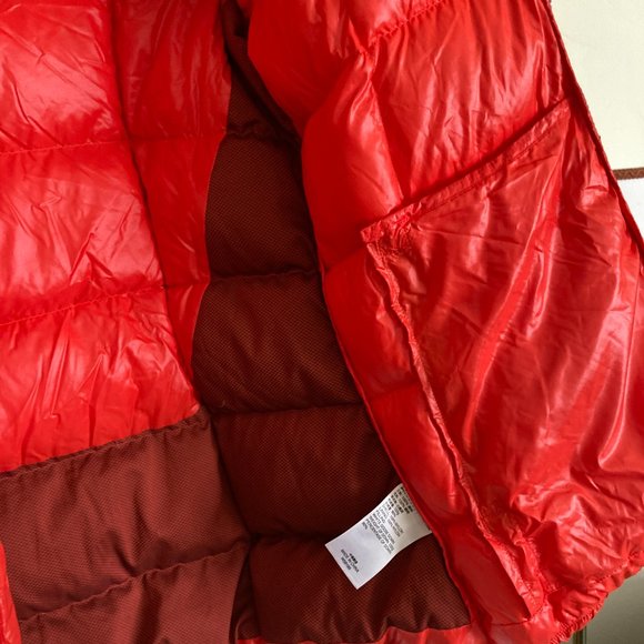Adidas Down Insulated Lightweight Red Puffy Jacket - Picture 6 of 6